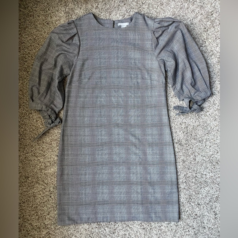 H&M | Checked Plaid Loose Dress | Black White Red | Bomber Sleeves | Size 4